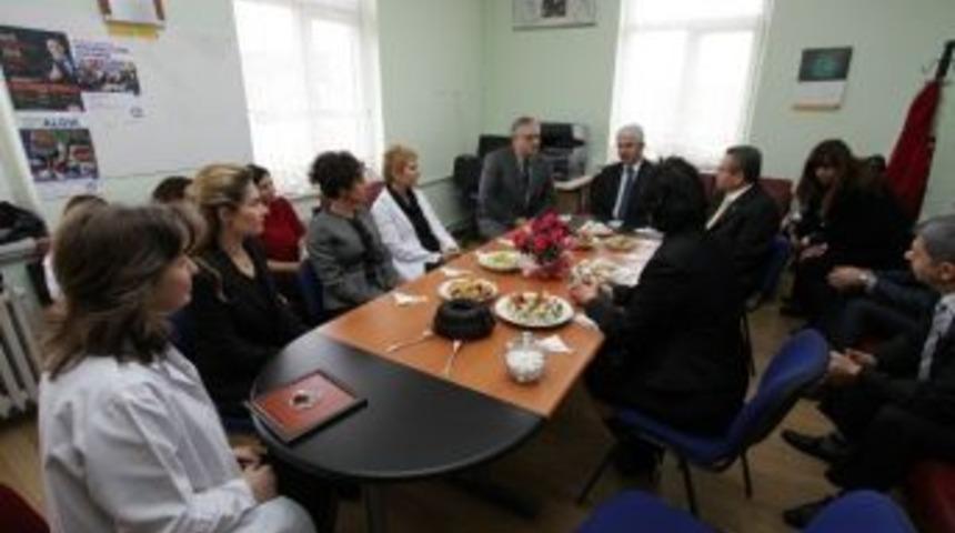 Başkan Sakallı&rsquo;dan Mezun Olduğu Okula Ziyaret