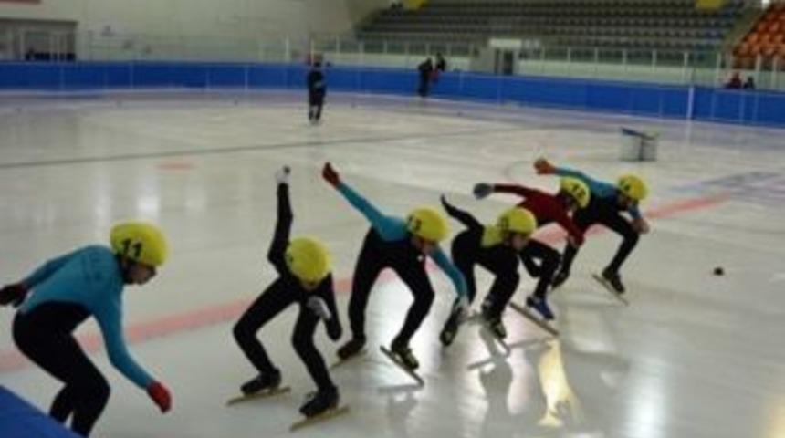 &Ccedil;ek Bir Madalya Olsun