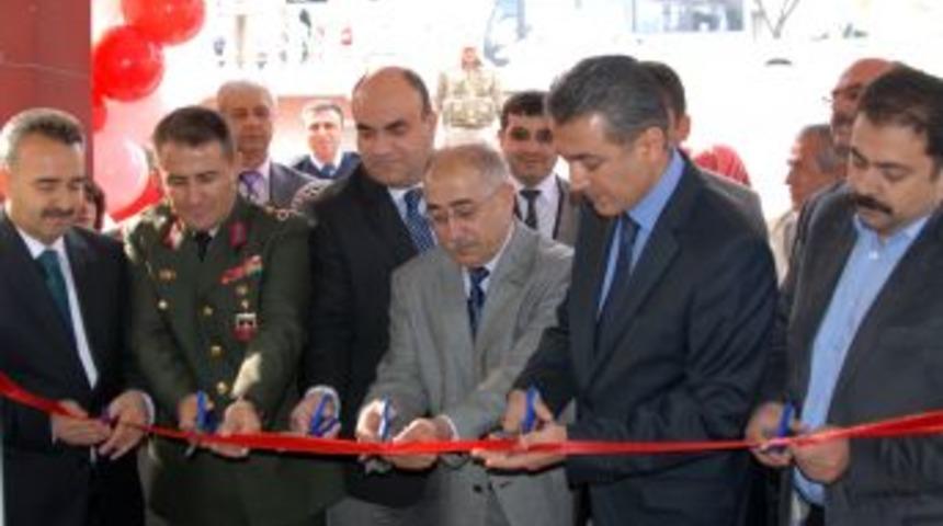 Kitap Fuarı Kapılarını Kitapseverlere A&ccedil;tı