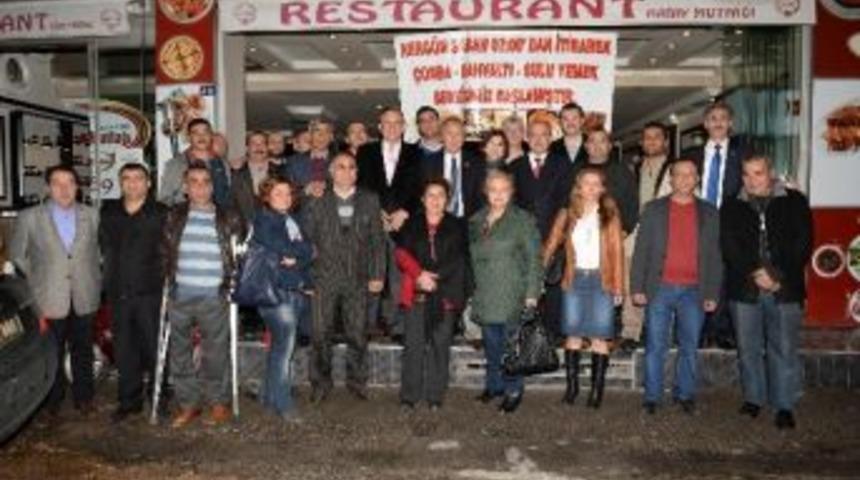 Başkan Evcilmen Tahılpazarı&rsquo;nda Esnafla Buluştu