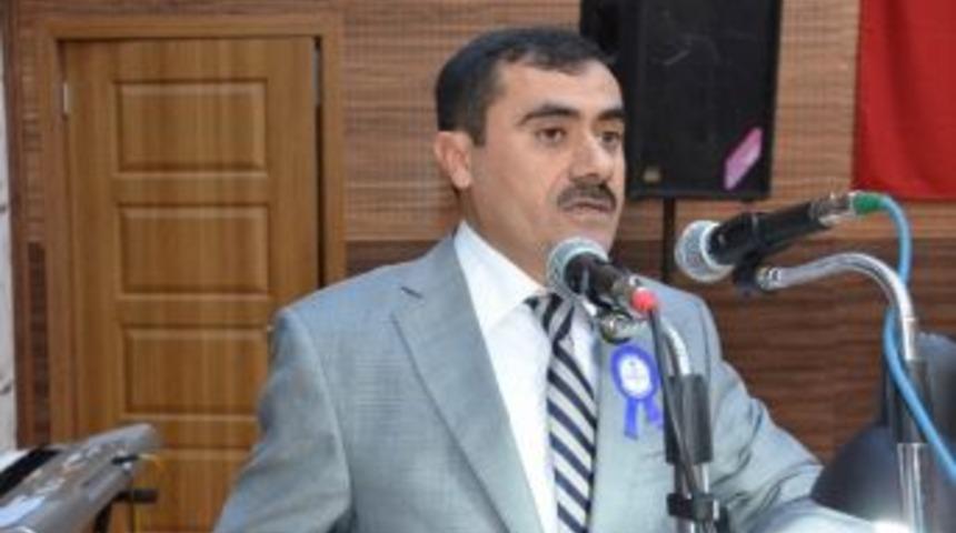 Vali G&uuml;ven&ccedil;, &Ouml;ğretmenler G&uuml;n&uuml; Kutlamalarına Katıldı