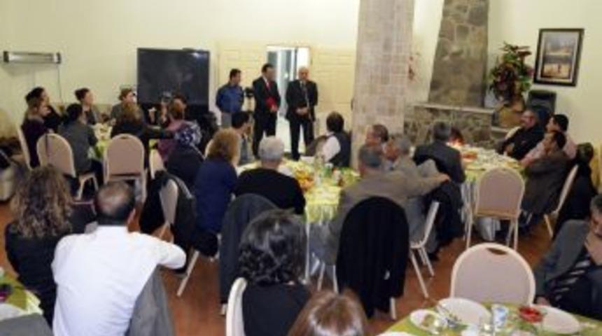 Hacılar Belediye Başkanı Herdem &Ouml;ğretmenleri Unutmadı