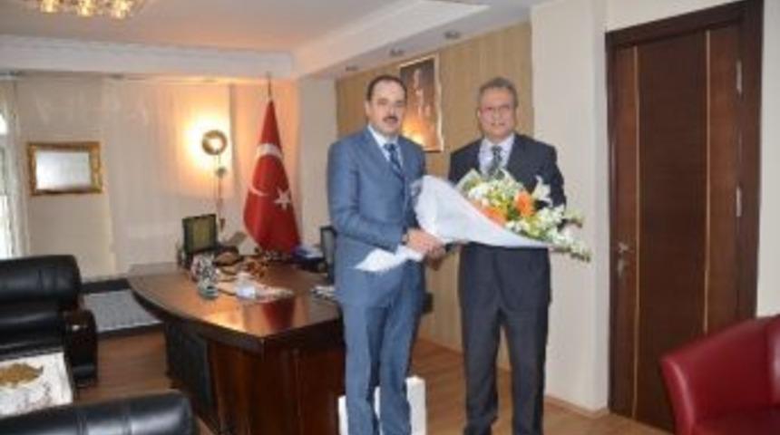 Başiskele&rsquo;de 24 Kasım &Ouml;ğretmenler G&uuml;n&uuml; Kutlandı