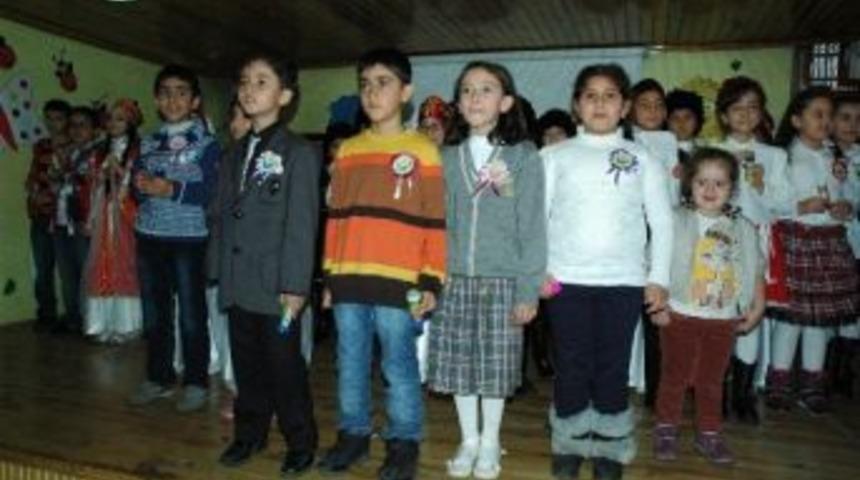 Tatbikat İlkokulu'nda &Ouml;ğretmenler G&uuml;n&uuml; Etkinliği...