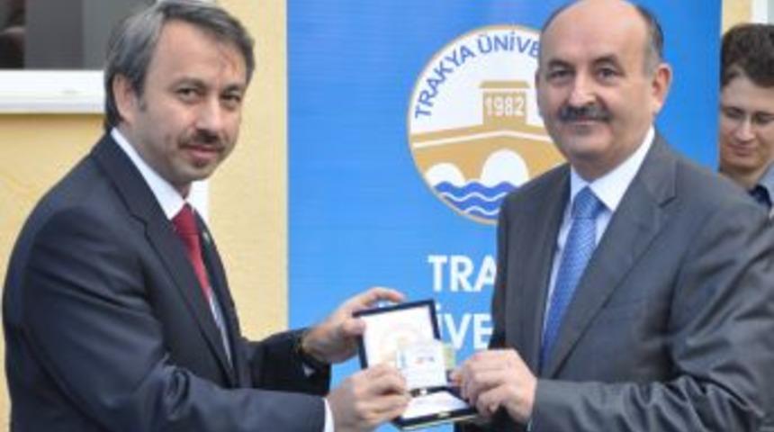 Sağlık Bakanı: Bu Milletin Patentini Taşıyan Ila&ccedil;lar &Uuml;reteceğiz