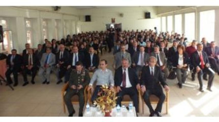 Ulukışla'da &Ouml;ğretmenler G&uuml;n&uuml; Coşkuyla Kutlandı