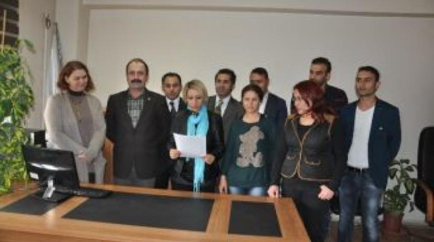 Şırnak Barosu'ndan 'kadına Şiddete Karşı M&uuml;cadele G&uuml;n&uuml;' A&ccedil;ıklaması