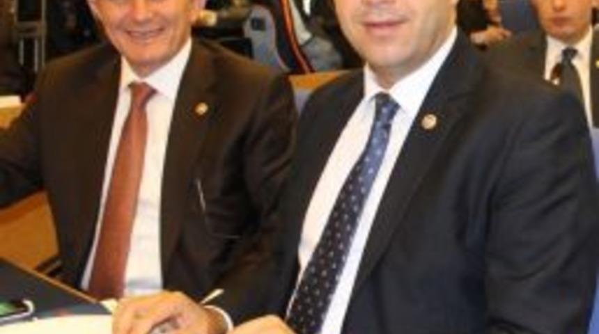 Meb&rsquo;den Adana&rsquo;ya 60 Milyon Liralık &Ouml;denek