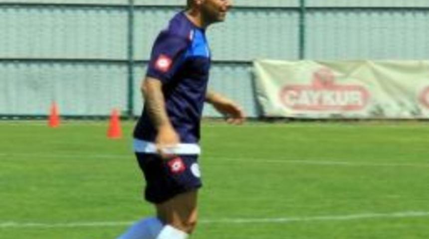 &Ccedil;aykur Rizespor&rsquo;da Hurşut Meri&ccedil; Kadro Dışı