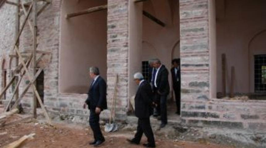 Geyikli Baba T&uuml;rbe Ve Camii Restorasyonunda Sona Gelindi