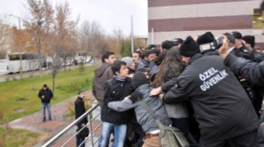 Esog&uuml;&rsquo;de Gerginlik