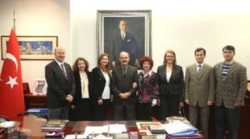 Eskişehirli Sanat&ccedil;ılardan B&uuml;y&uuml;kerşen&rsquo;e Ziyaret