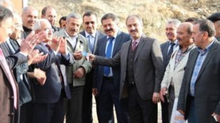 &Ccedil;ankırı'da Tamamlanan Toki Evleri Sahiplerine Teslim Edildi