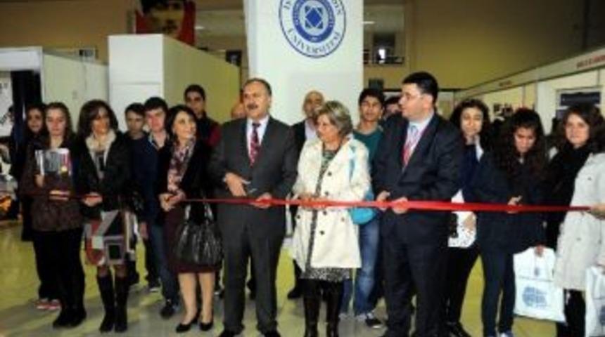 1. Manisa Y&uuml;ksek Eğitim G&uuml;nleri Fuarı A&ccedil;ıldı