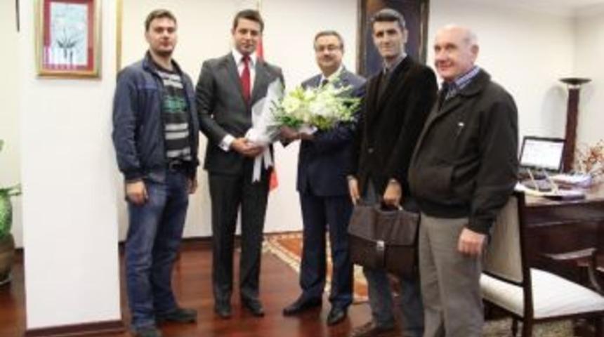 D&uuml;zce Mimarlar Odası&rsquo;dandan Valiye Ziyaret