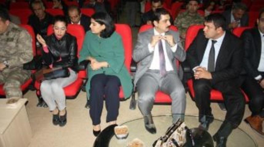 Dicle'de G&ouml;n&uuml;l El&ccedil;ileri Projesi Tanıtıldı