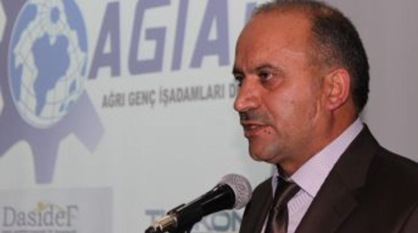 'Dershanelerin Kapatılması Eğitimde Fırsat Eşitsizliğine Yol A&ccedil;ar'