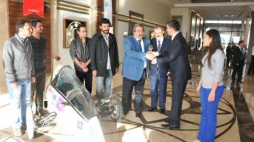 Hidrofıstık Ekibinden Sanko&rsquo;ya Plaket