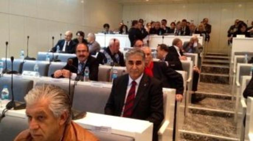 İzmir B&uuml;y&uuml;kşehir'in 2014 B&uuml;t&ccedil;esi 4,9 Milyar Tl