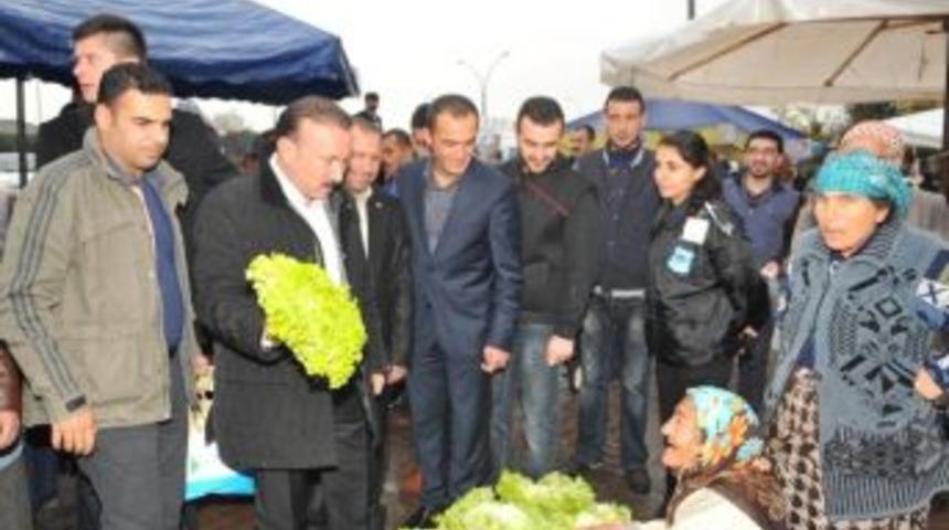 Başkan Doğan, Semt Pazarında