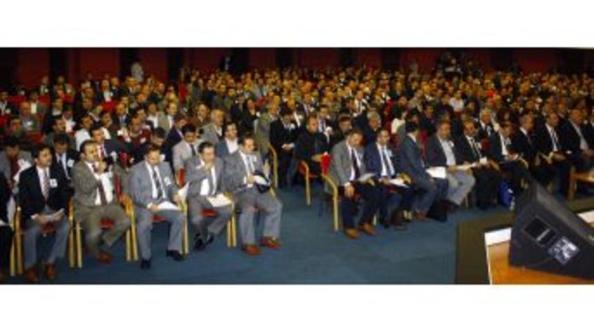 Ege B&ouml;lgesi&rsquo;ndeki 730 Dershaneci Milli Eğitim Toplantısını Terketti