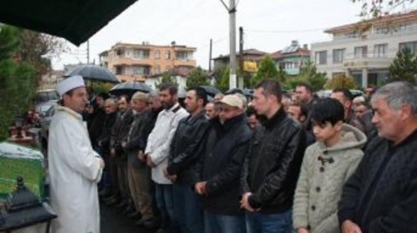 İznik'in En Yaşlısı Son Yolculuğuna Uğurlandı