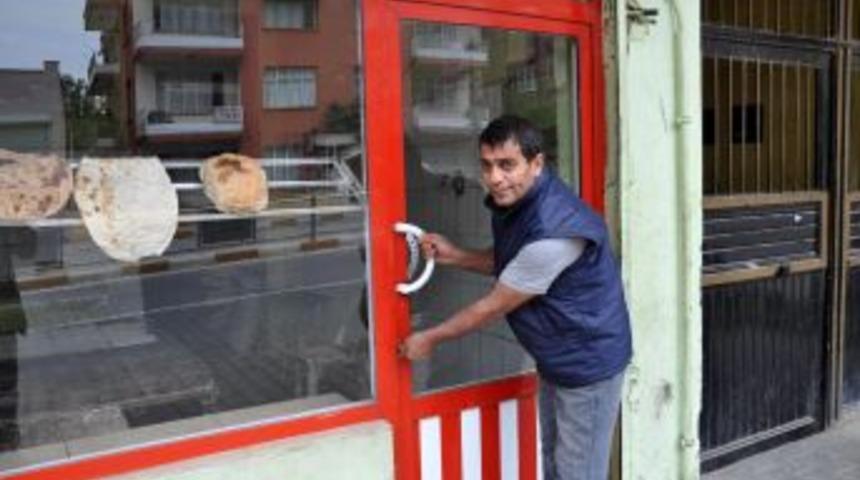 Reyhanlı'daki Fırınlar Suriye Ekmeğine Tepki I&ccedil;in Eylem Yaptı