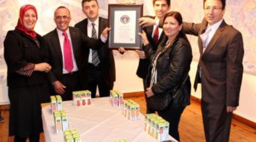 D&uuml;nyanın En B&uuml;y&uuml;k Ebrularından Birisi Ihtiya&ccedil; Sahipleri I&ccedil;in Satılacak