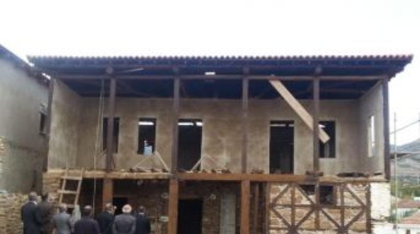 &Ouml;demiş'te &Ccedil;akırcalı Konağı M&uuml;ze Oluyor