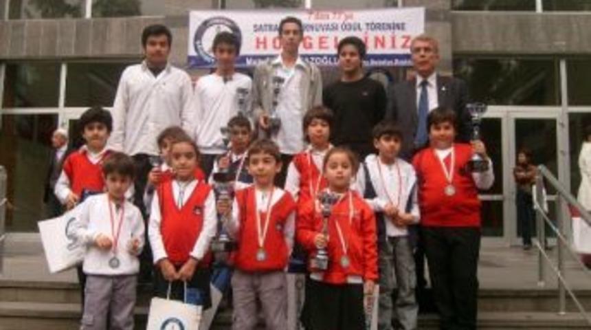 7&rsquo;den 77&lsquo; Ye Satran&ccedil; Turnuvası Da 4 Birincilik Gkv&rsquo;lilerin