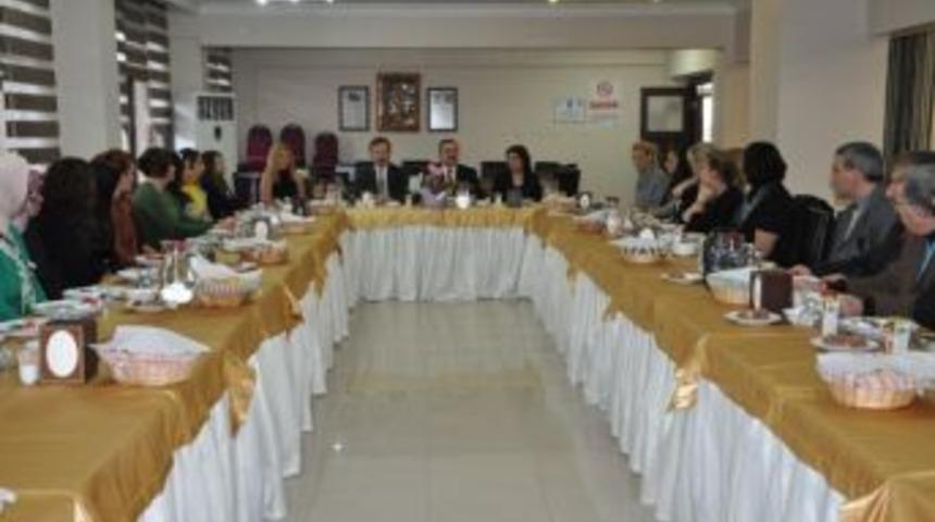 İl Milli M&uuml;d&uuml;rl&uuml;ğ&uuml; Okul Aile Birliği Başkanlarıyla Bir Araya Geldi