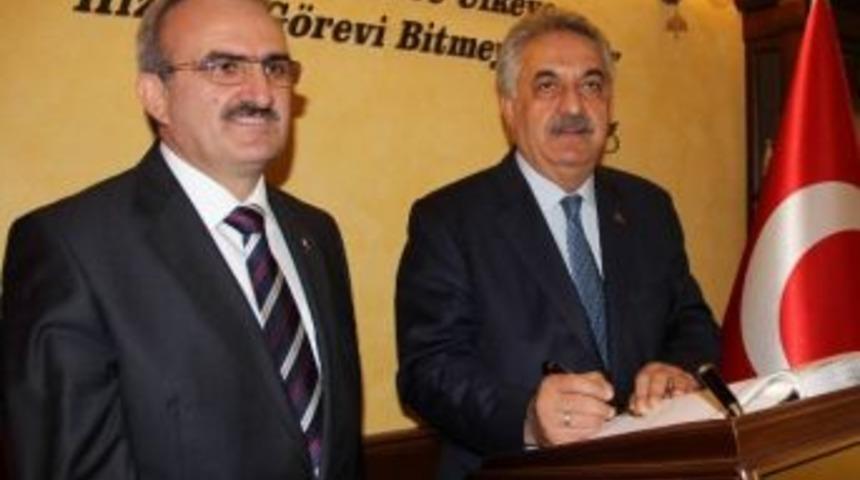 Bakan Yazıcı&rsquo;dan Dershane A&ccedil;ıklaması: &ldquo;biz Kimseyi &Uuml;zmek İstemeyiz&rdquo;