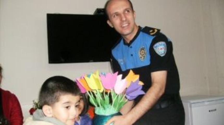 &Ouml;ğrenciler Proje Kapsamında Etkinlikler D&uuml;zenledi