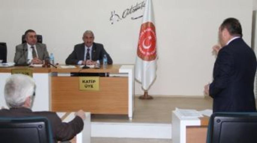 Giresun İl Genel Meclisi&rsquo;nde Tartışmalı B&uuml;t&ccedil;e