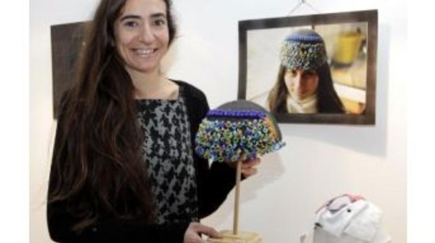 Konak'ta Şapkalar Ge&ccedil;idi