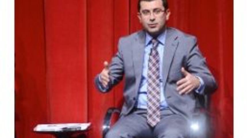 Başkan Gönenç, Bergama Kültür Merkezi'ni Anlattı