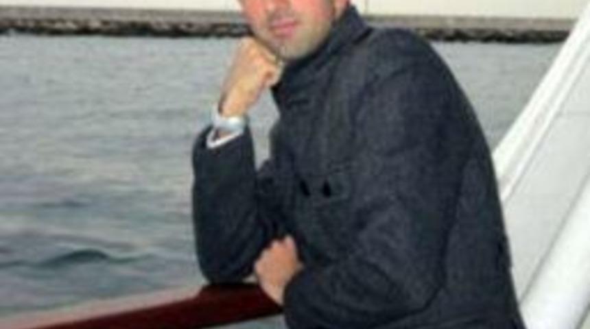 TIR devrildi: 1 &ouml;l&uuml;, 1 yaralı