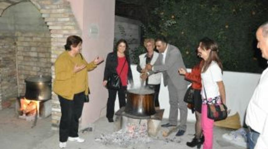 En lezzetli aşûreyi &quot;Karaoğlan&quot; yaptı