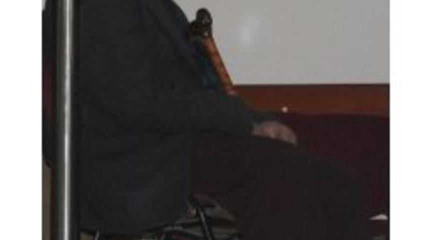 Huzurevine Gönderilmek İstenen Yaşlı Adamın Ailesinin Yakınlarından İha Muhabirine Açıklama