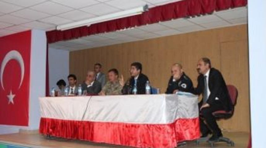 Kurum Amirleri Muhtarların Sorunlarını Dinledi