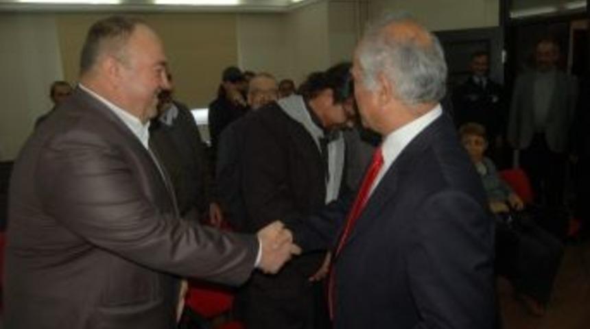 Belediyeden Emekli Olan Personele Onur Plaketi