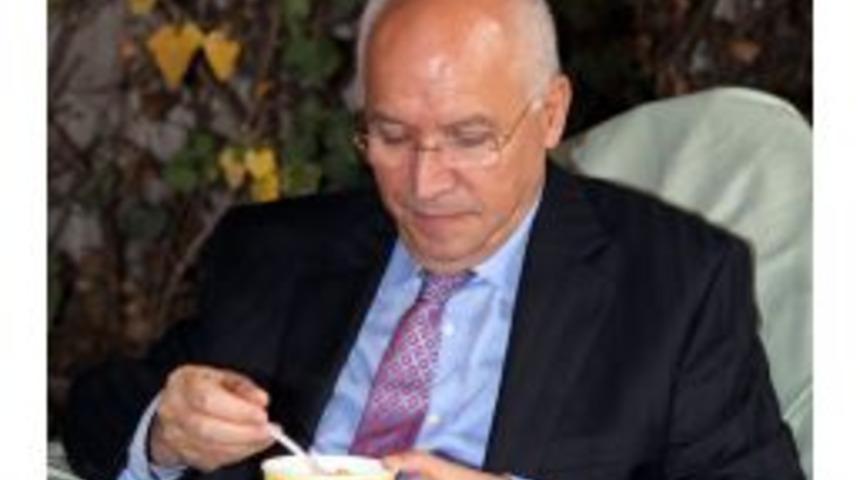 SODER&rsquo;de Aşure Ikramı