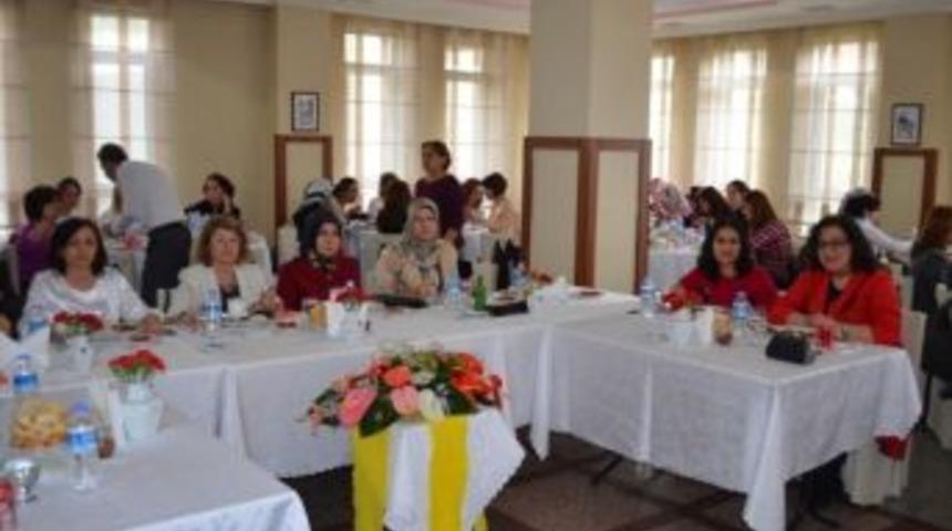 Bilecik Pekay'dan Yemekli Eğlence Programı