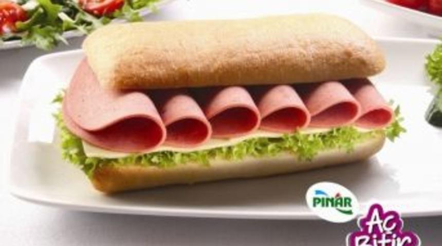 Pınar'dan Yeni Lezzet: A&ccedil;-bitir Salam