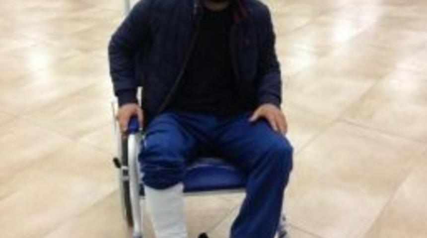 Kırık Ayakla 90 Dakikayı Tamamladı