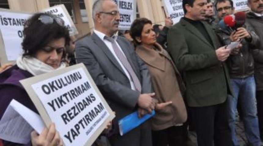 Şişli End&uuml;stri Meslek Lisesi&rsquo;nin Yıkım Kararına Protesto