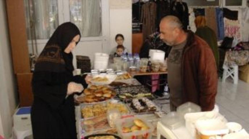 Akçakoca'da Eğitim Yararına Kermes Düzenlendi