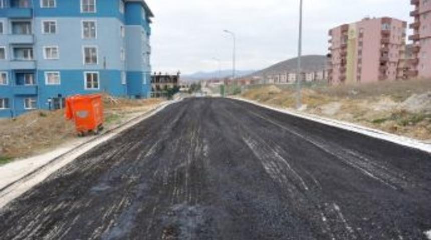 4 Eyl&uuml;l Mahallesi&rsquo;nde Asfaltlama &Ccedil;alışmaları