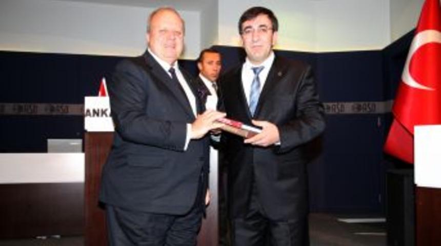 Yılmaz: Beş Yıllık Kalkınma Planı'nda Ekonomi Kadar Sosyal Konular Da Yer Aldı