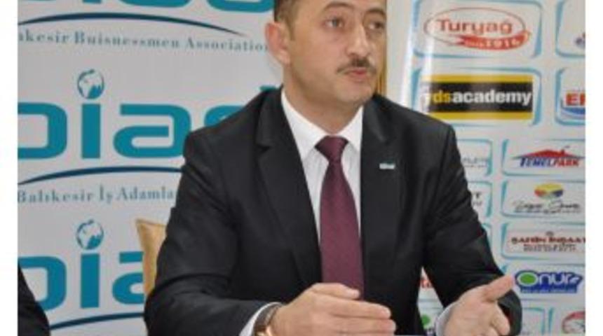 BİAD Başkanı: Dershaneleri Kapatmak Eğitim Sistemine Ciddi Zarar Verir